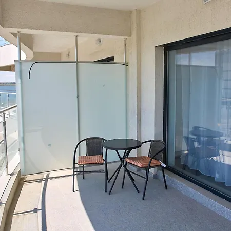 Lägenhet Casa Del Mar 4 Mamaia Nord *