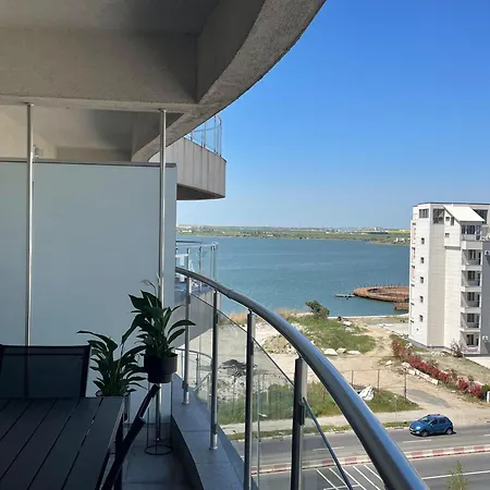 Casa Del Mar 4 Mamaia Nord דירה *
