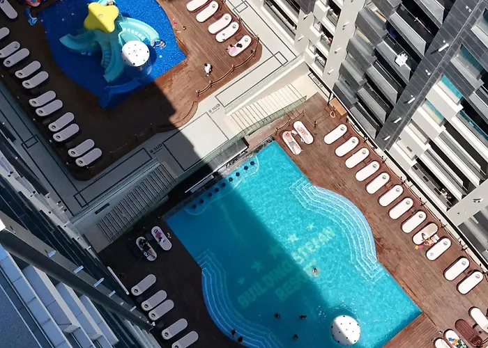 By Rs 5 아파트 Năvodari